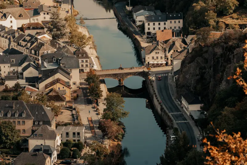 Die Altstadt von Vianden an der Our